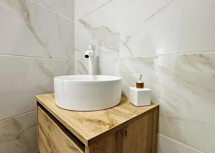 Myd La Vega * Oviedo